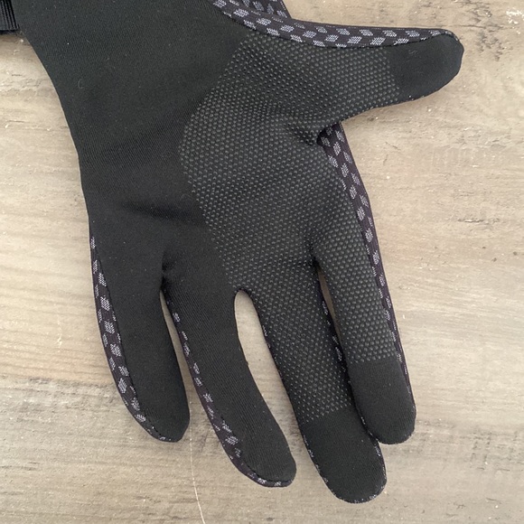 North face running gloves - Picture 3 of 5
